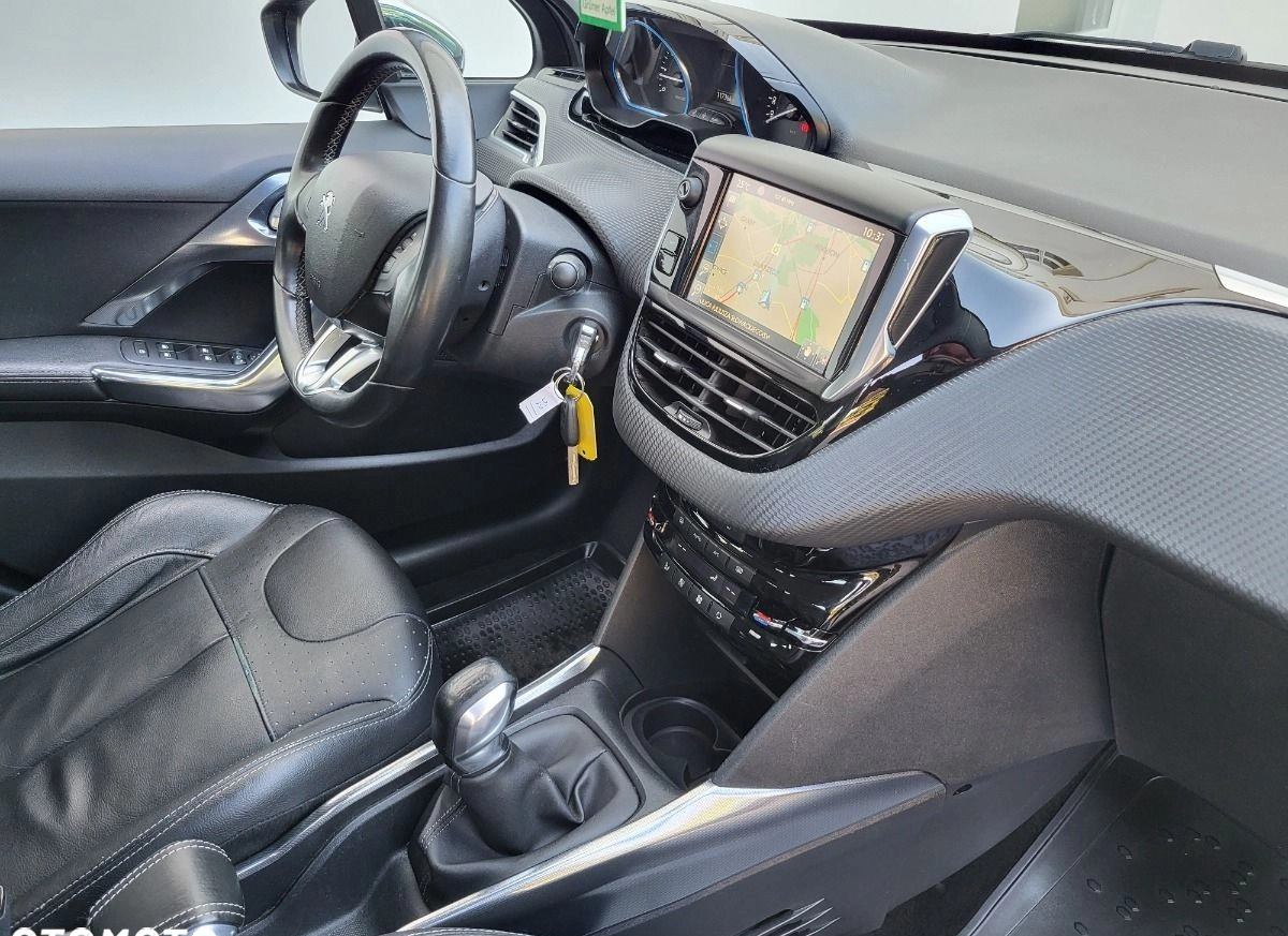 Peugeot 2008 cena 37900 przebieg: 117000, rok produkcji 2015 z Cieszyn małe 667